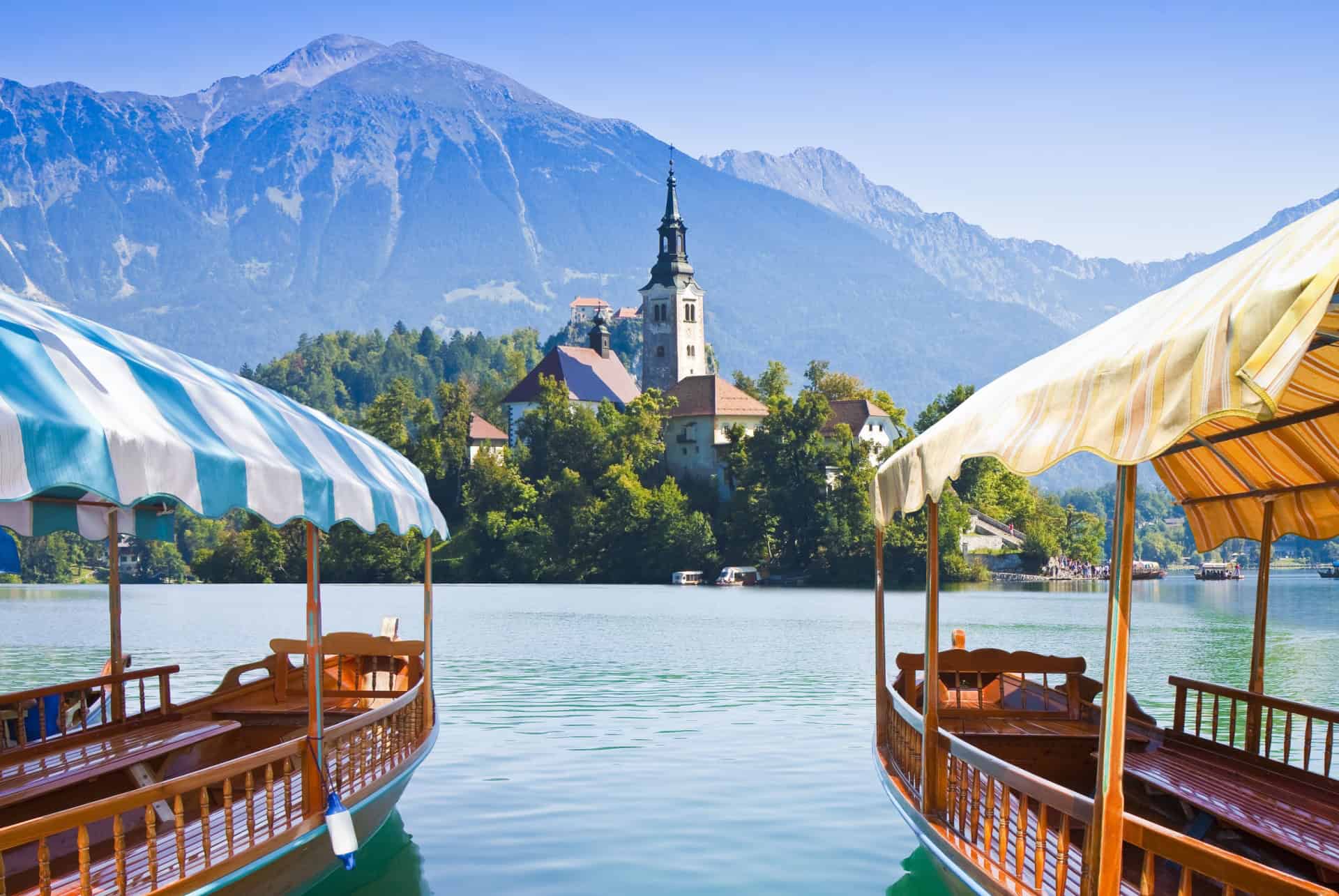 pletna lac de bled pletna lac de bled