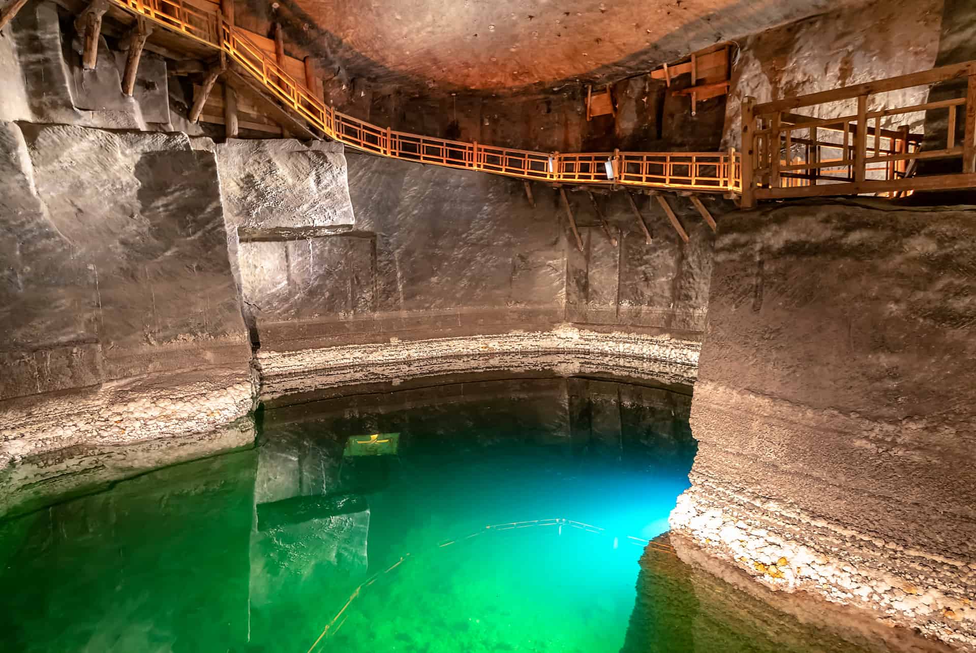 lac mine wieliczka