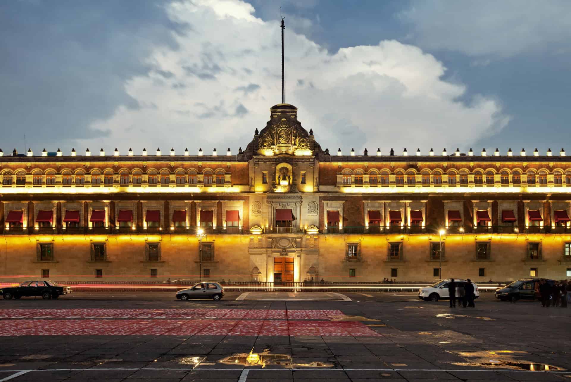 palais national nuit