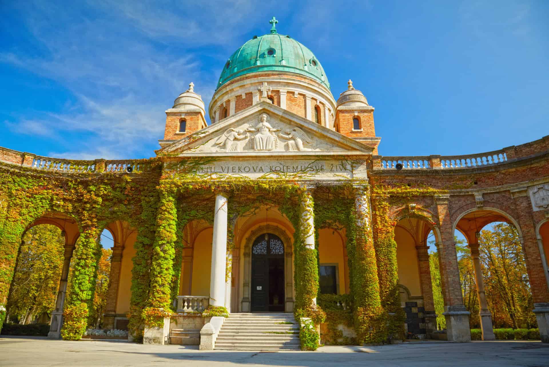 cimetiere mirogoj que faire a zagreb