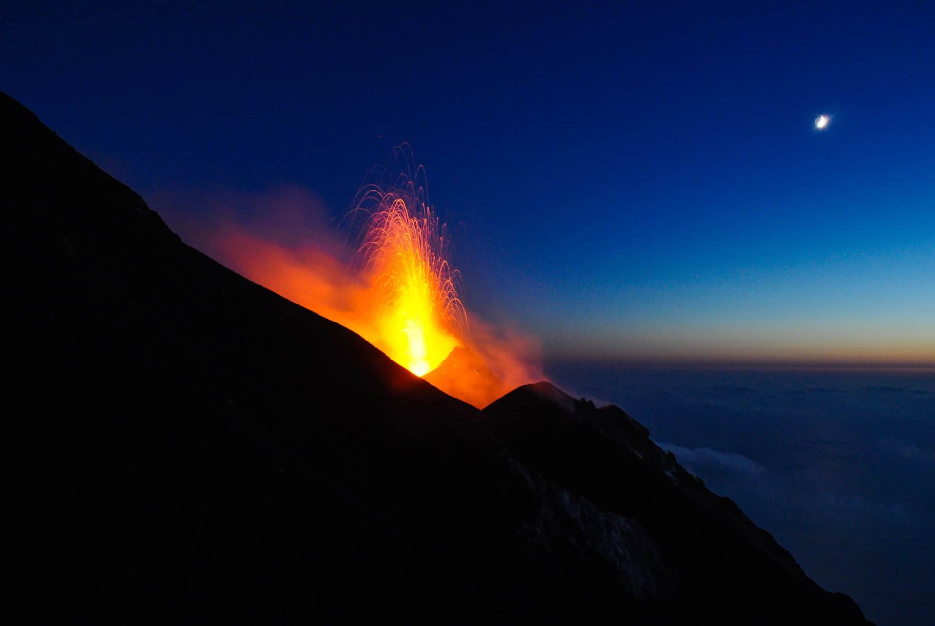 lapilli rouges volcan