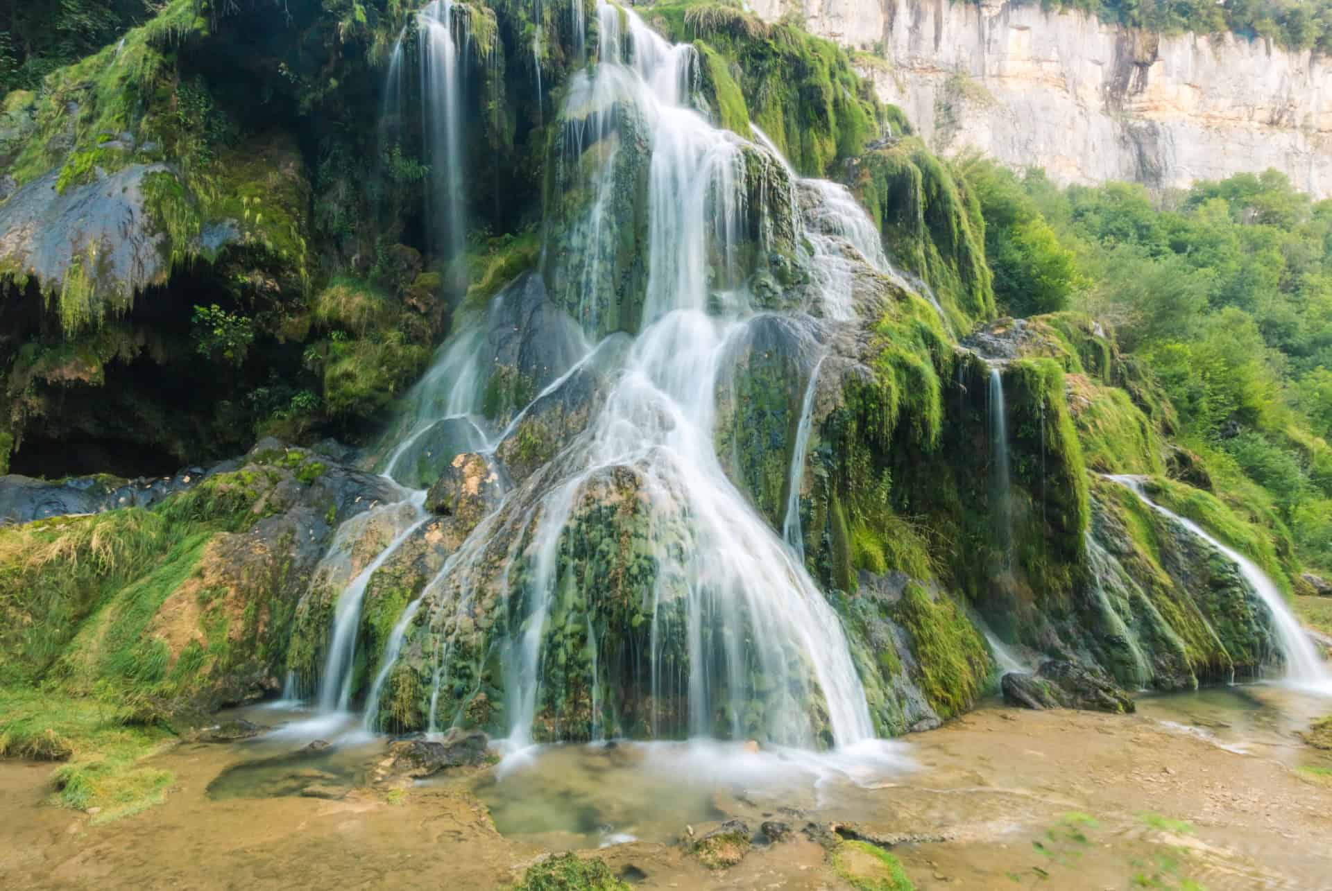 cascade des tufs baume les messieurs