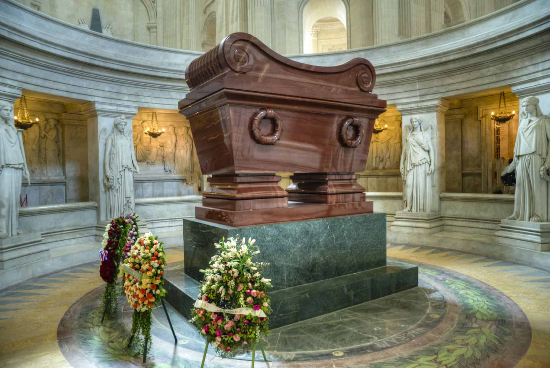 invalides paris tombeau de napoleon