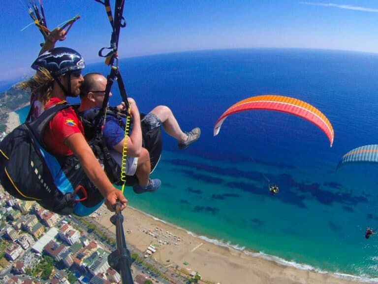 Vol en parapente à Antalya avec visite de la plage
