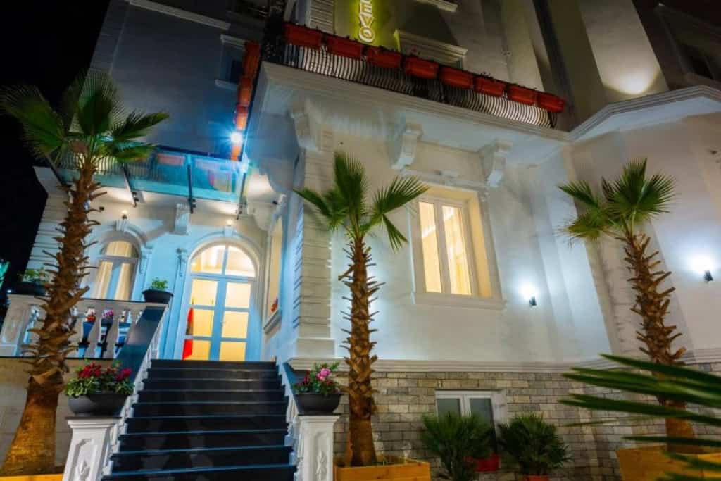 art hotel tirana road trip albanie