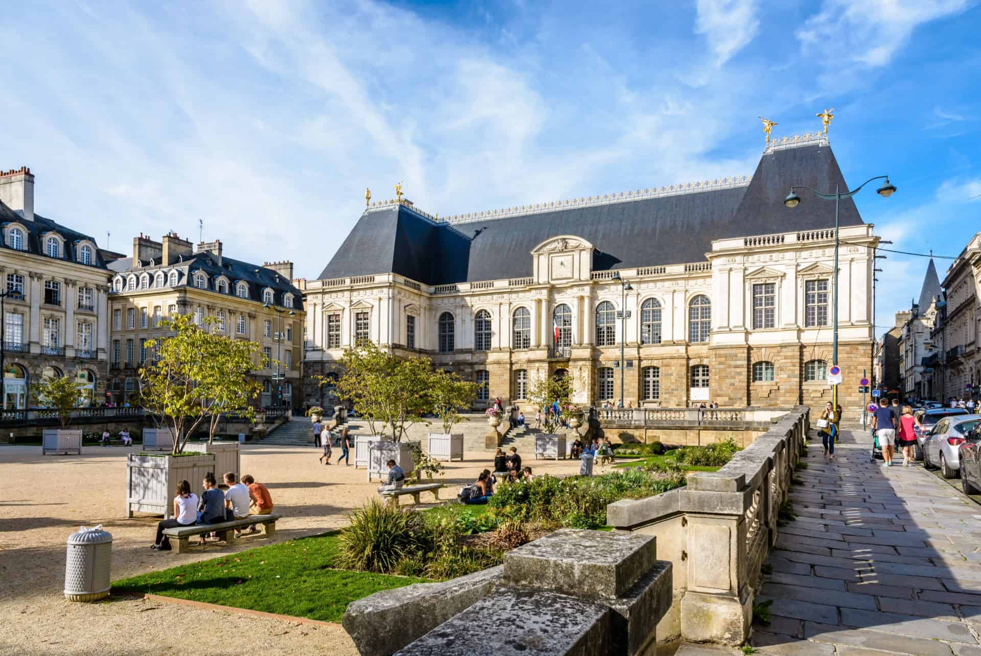 palais du parlement de bretagne