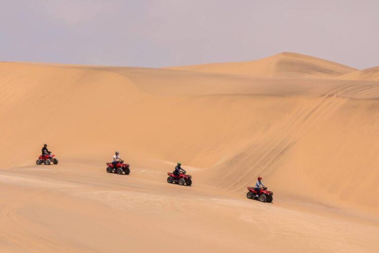 Quad dans le désert du Namib