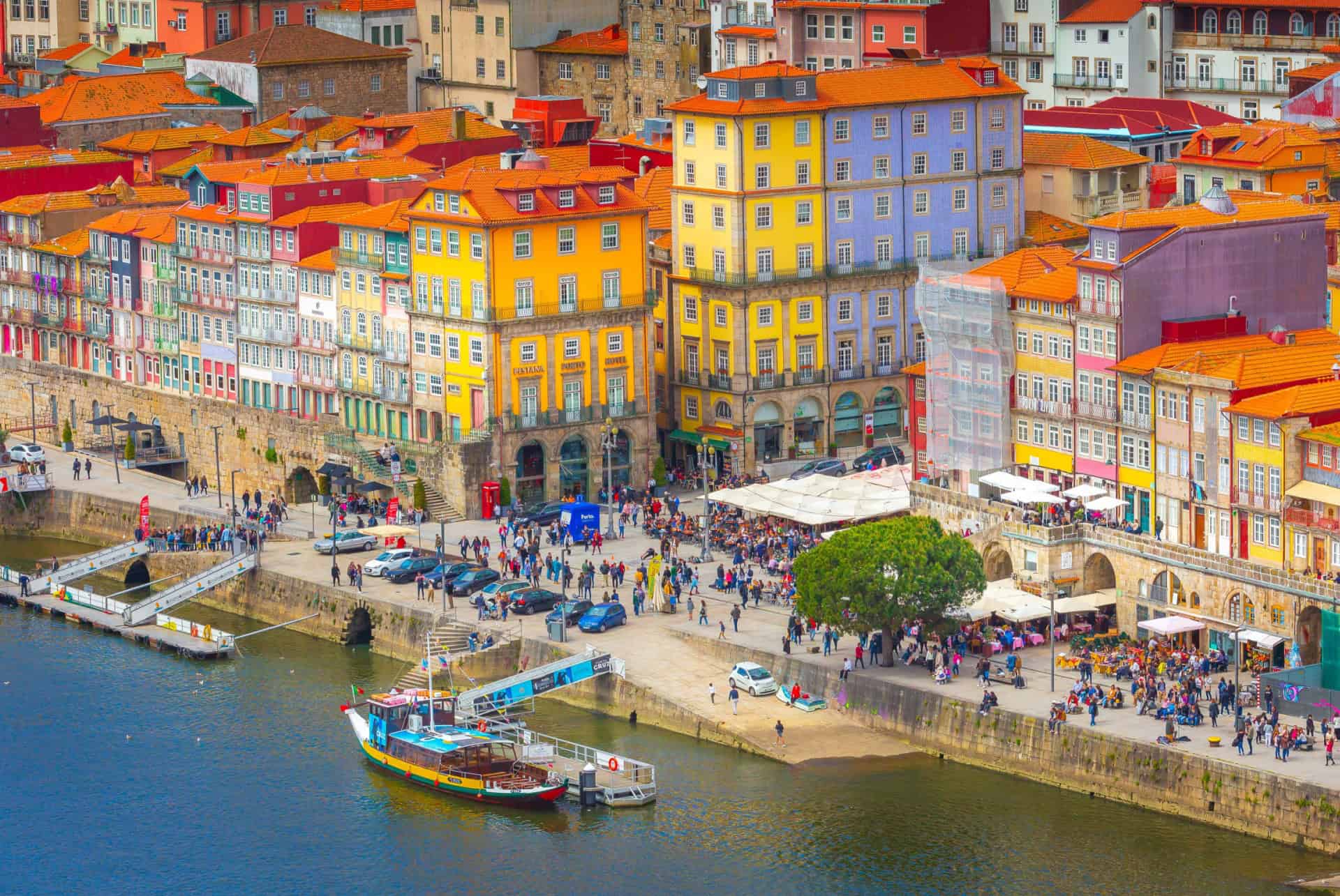 ribeira porto en octobre