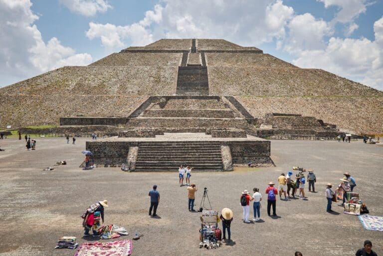 Pyramides de Teotihuacan