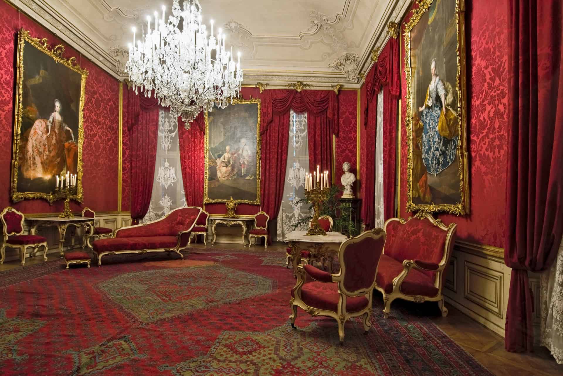 chateau de schonbrunn salon