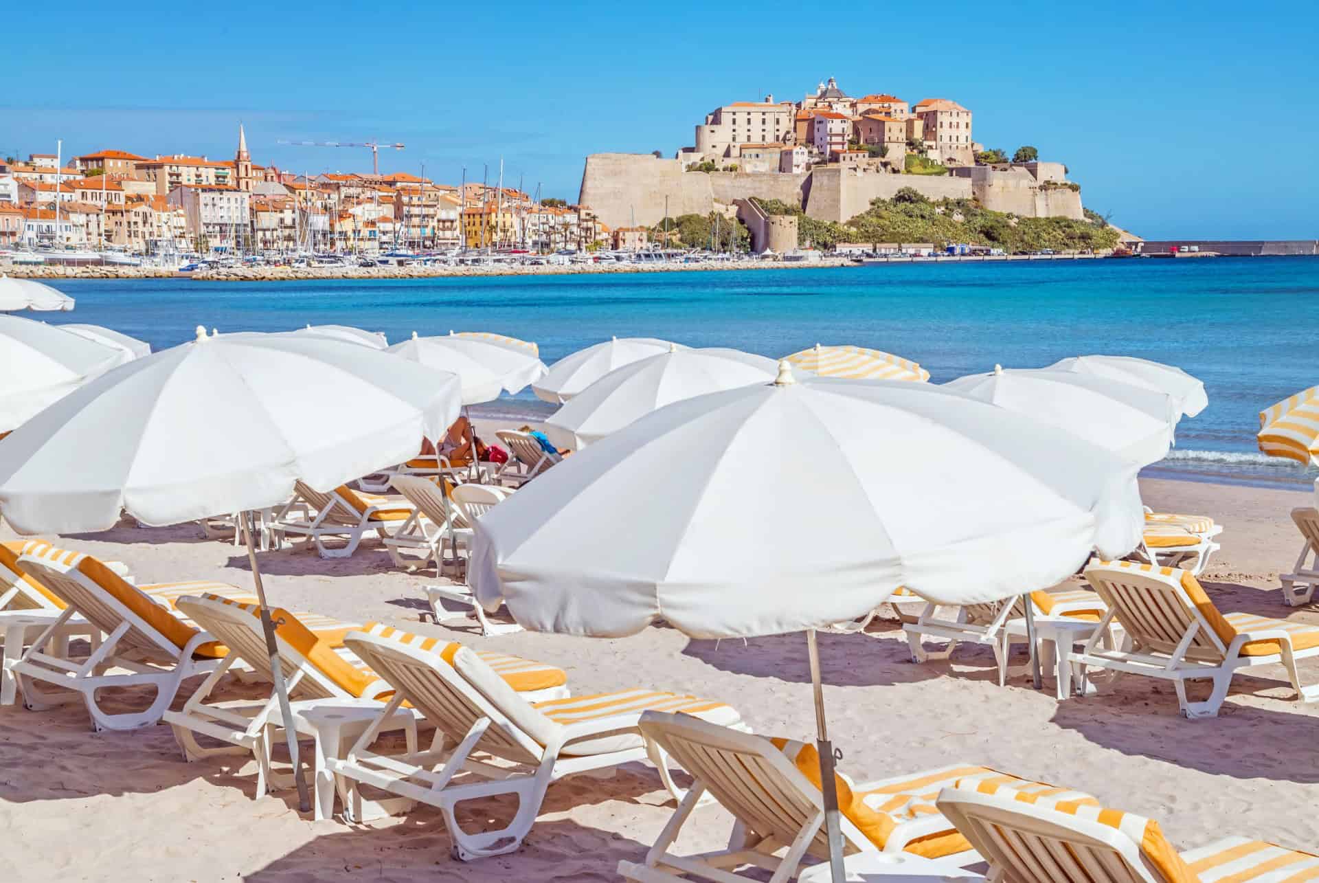 plage de Calvi corse