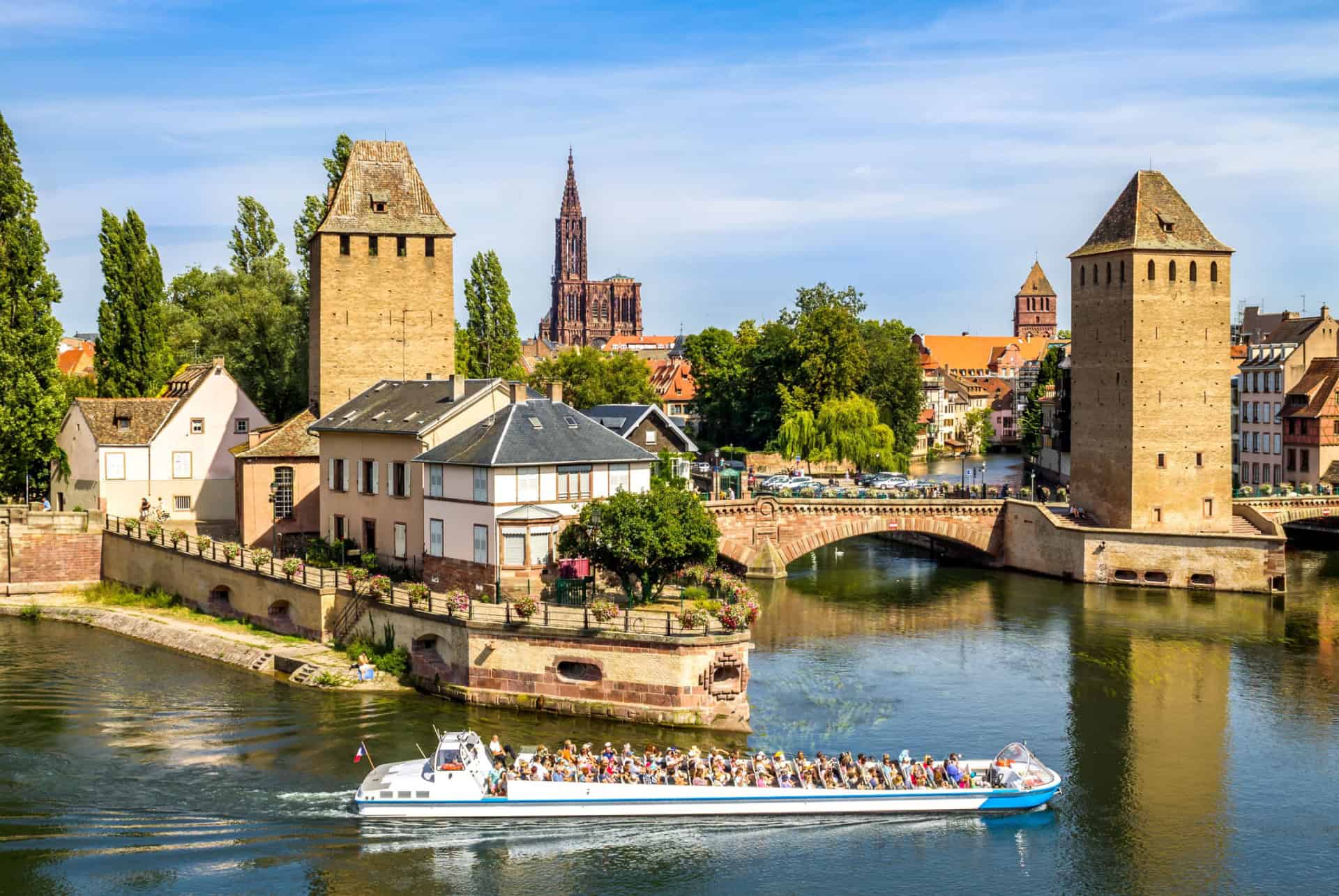 visiter strasbourg en bateau