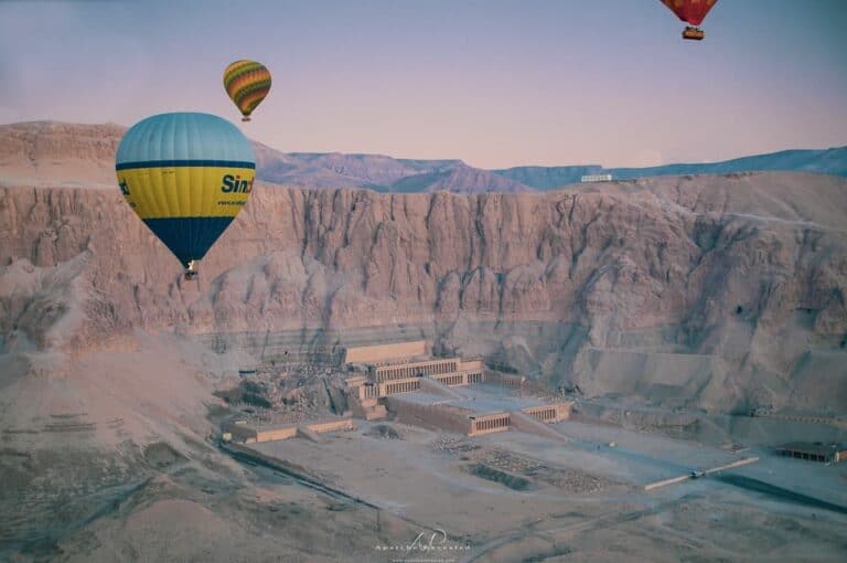 Vol en montgolfière à Louxor en matinée