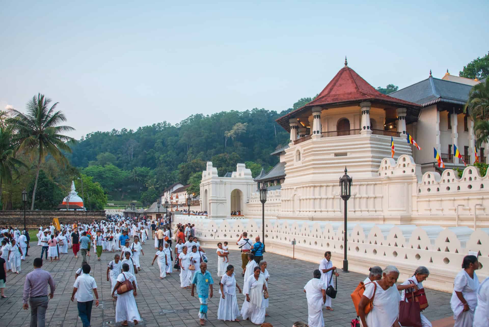 Temple de la Dent de Kandy où dormir au sri lanka