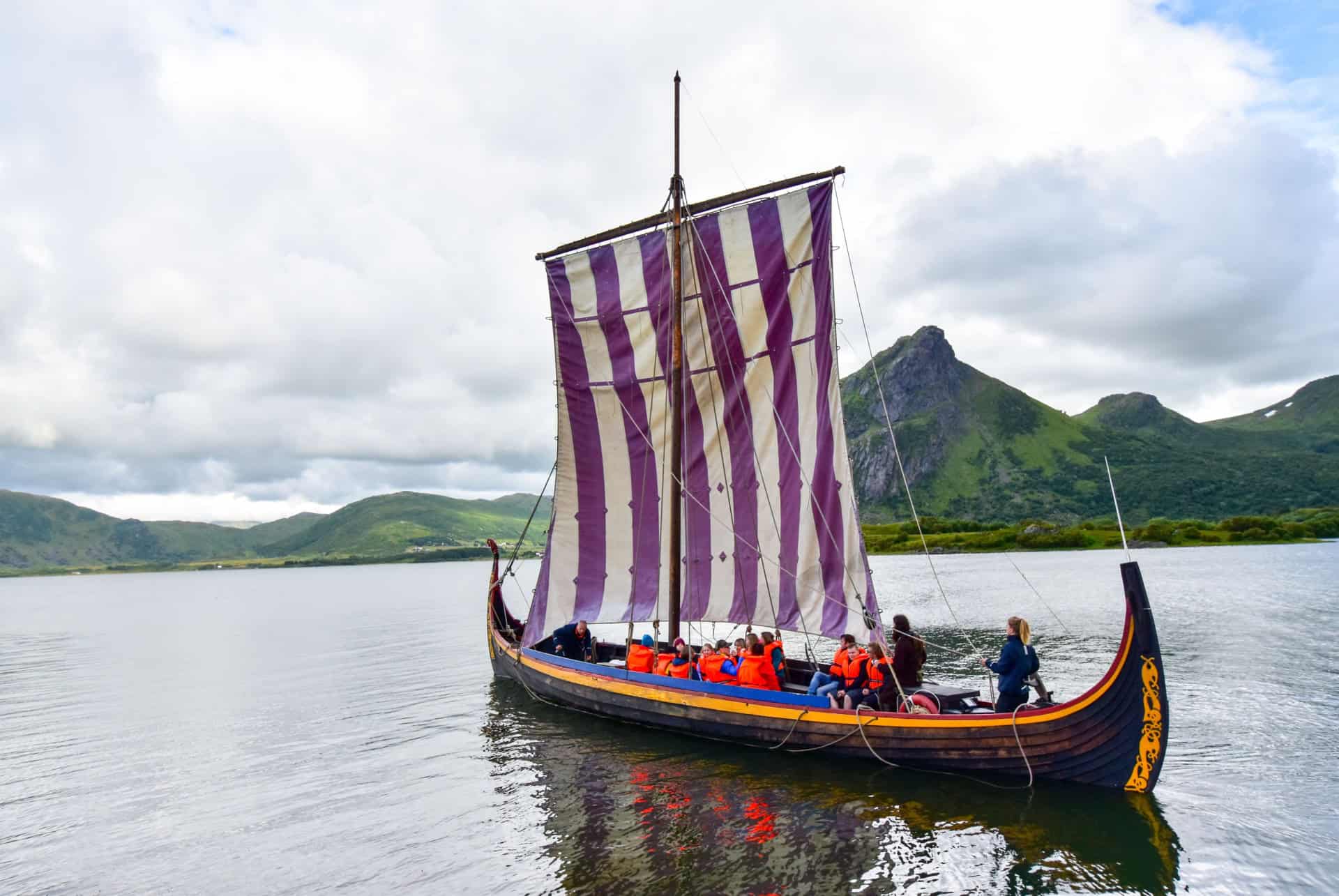 bateau viking iles lofoten