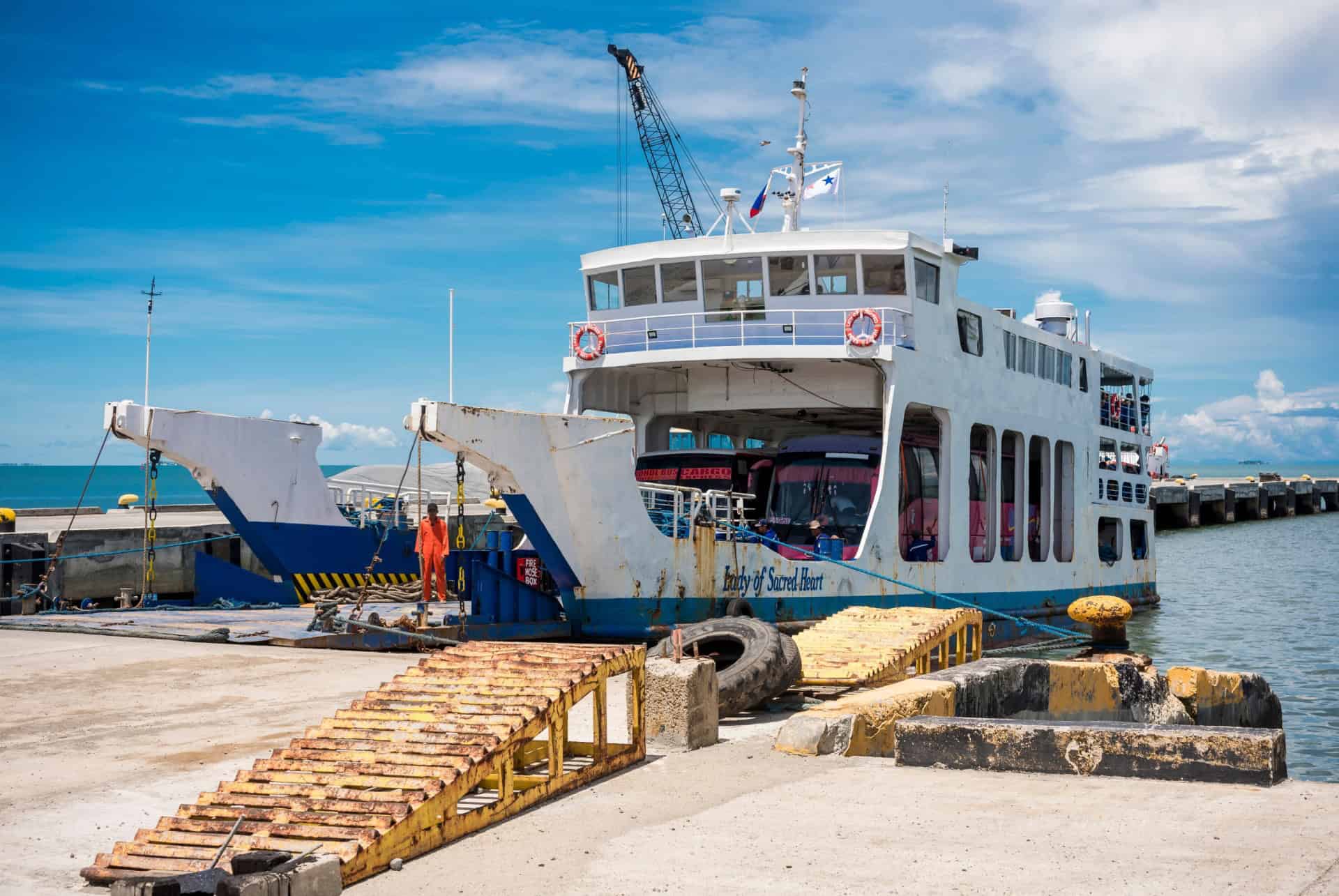 bien se préparer pour un trajet en ferry aux philippines