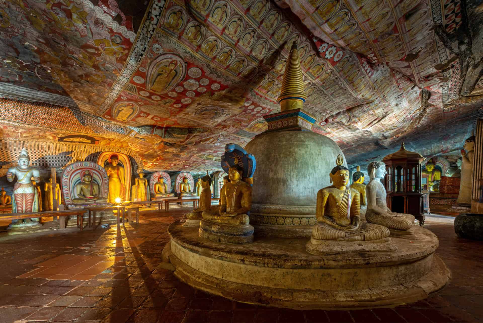 cave dambulla