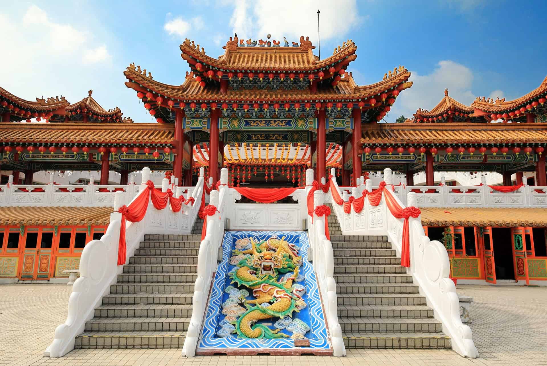 que faire a kuala lumpur visiter le temple thean hou