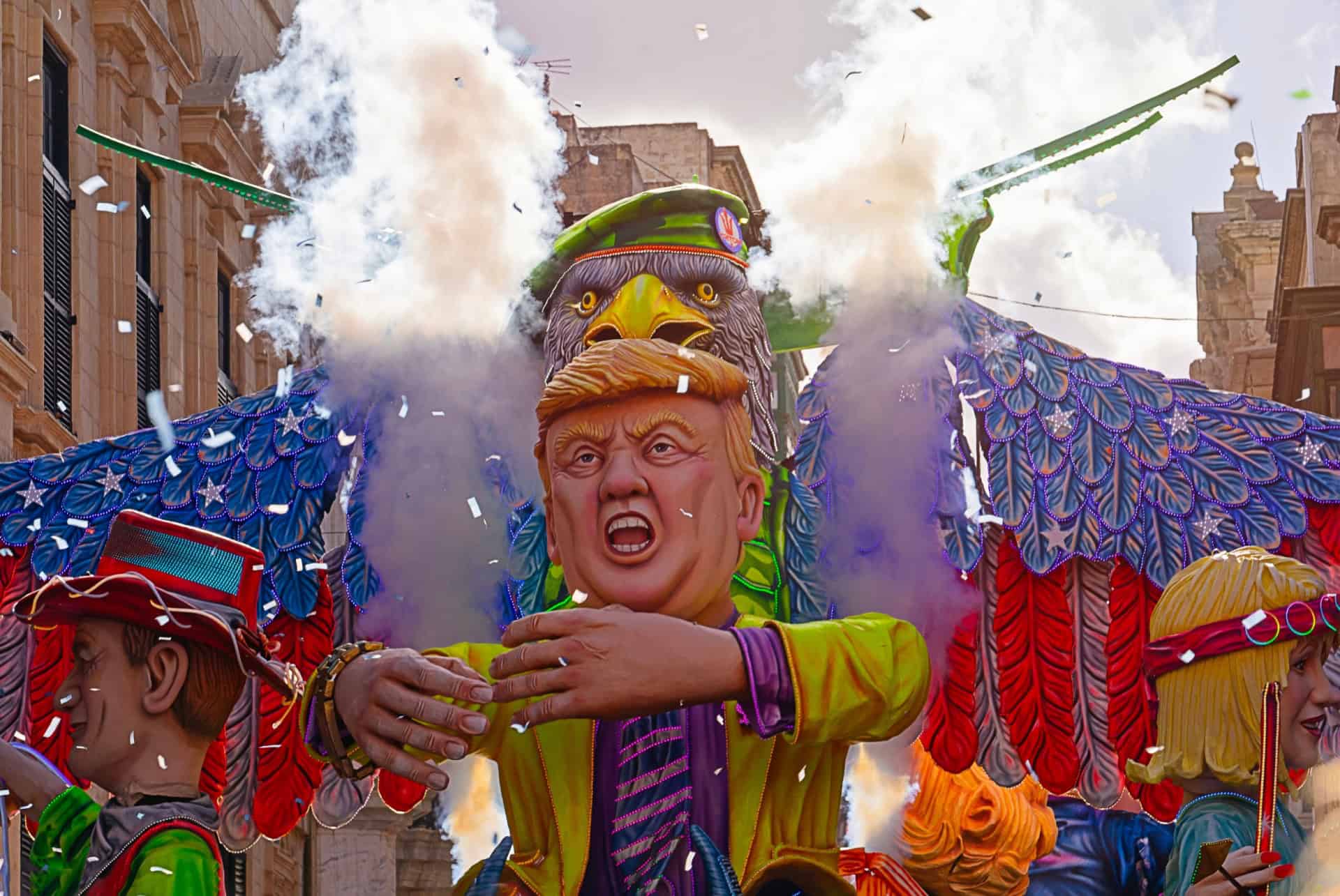 chars du carnaval de la valette