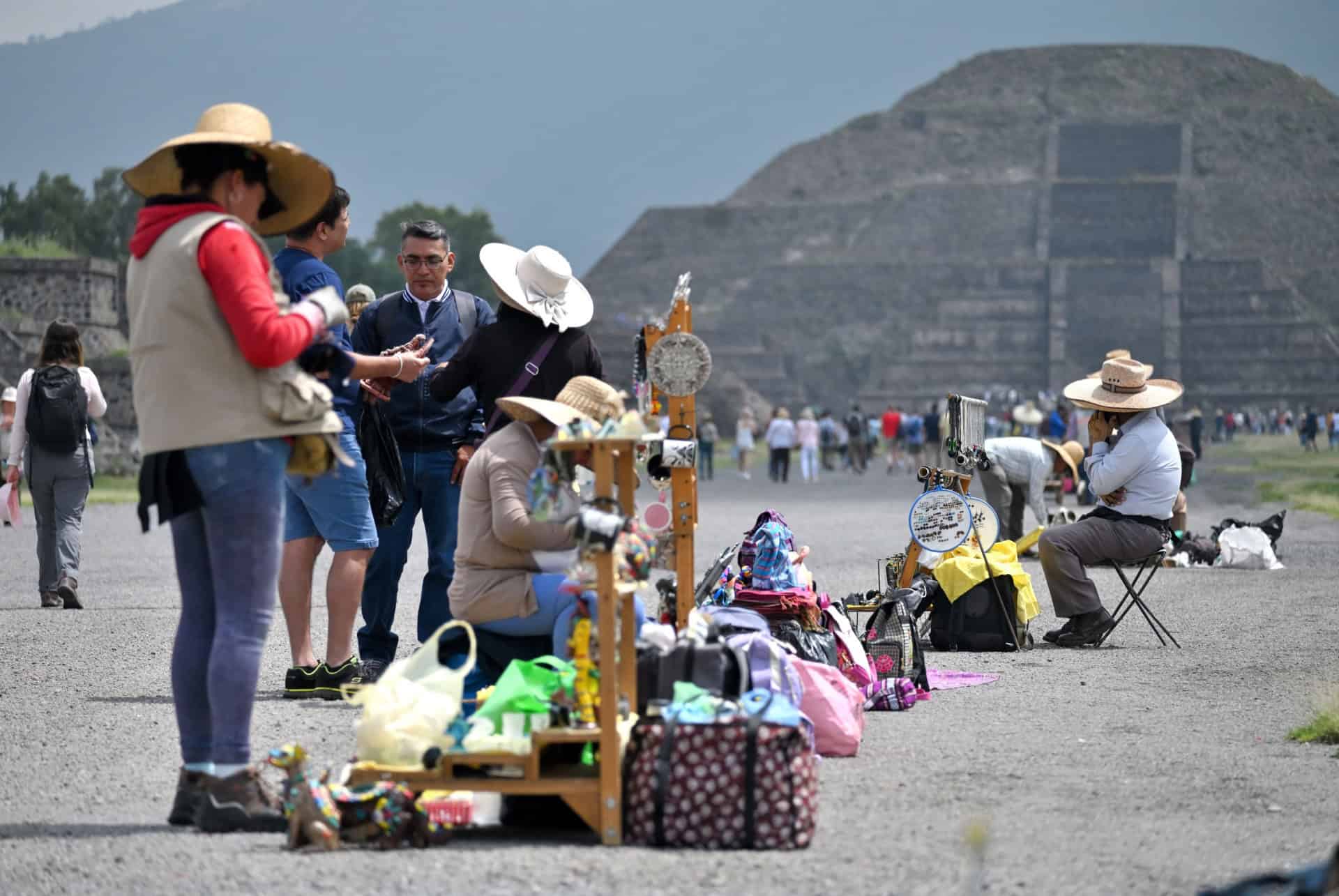 marché pyramides de teotihuacan