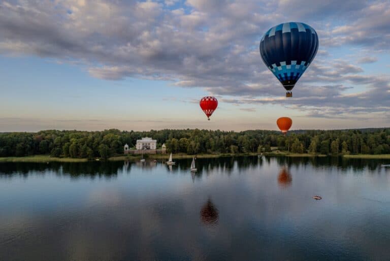 Vol en montgolfière à Trakai