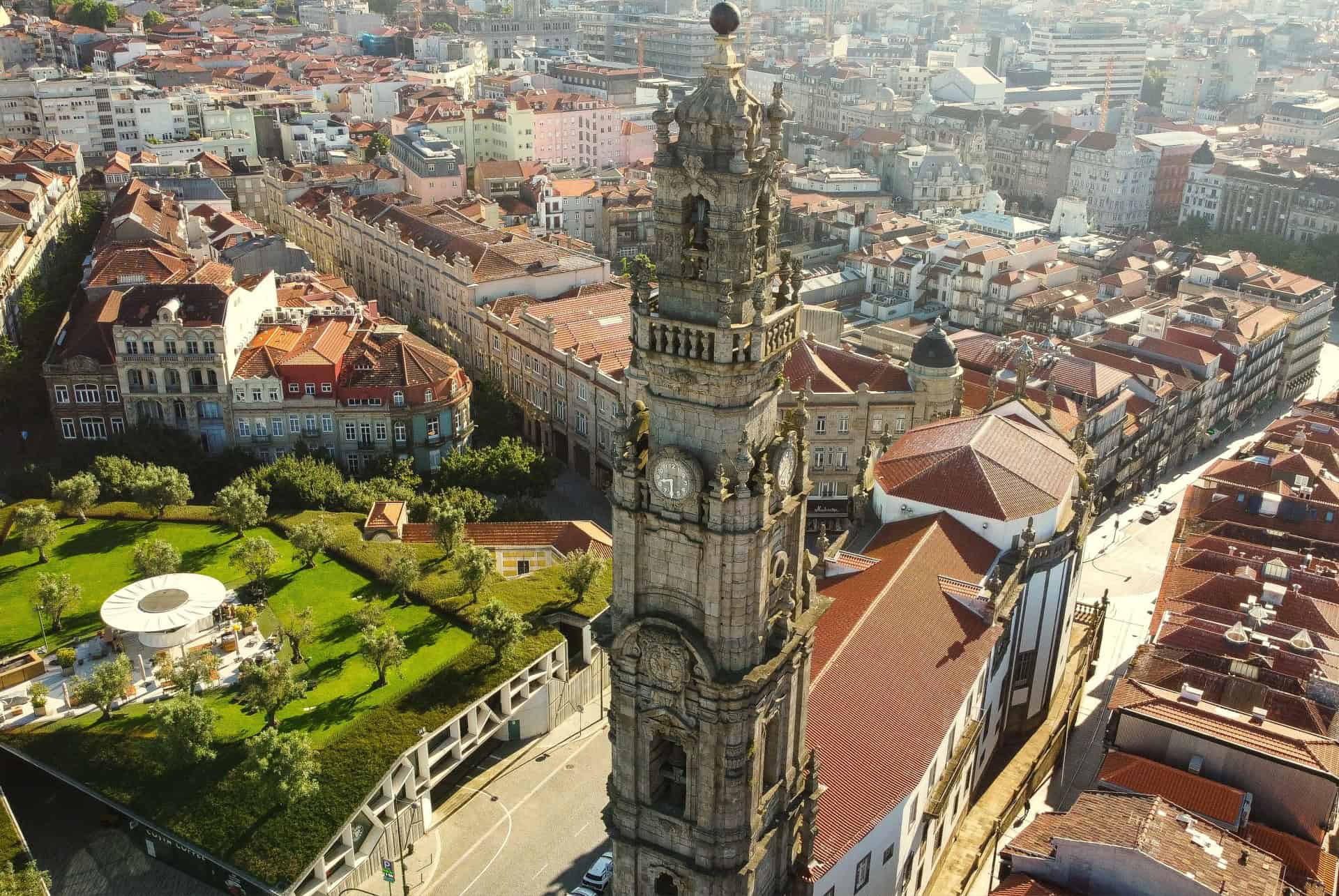 torre dos clerigos porto